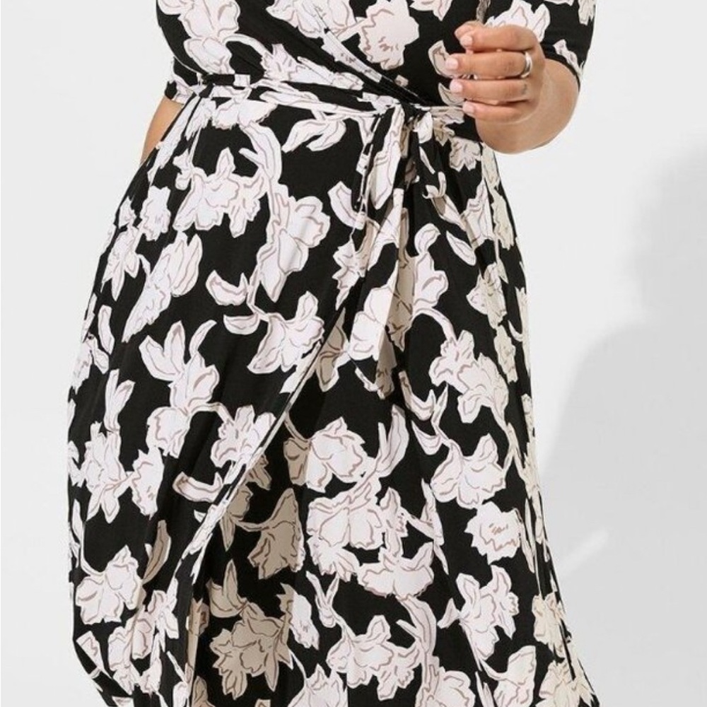 Torrid Black and White Floral Wrap Dress